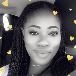 Meet your Posher, Olayemi